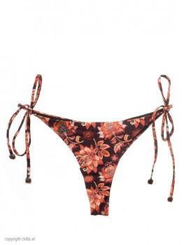 String Bikini Black Flower van Mystical Swimwear Chilla