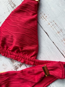 Bikini Halter Red Texture van Mystical Swimwear Chilla