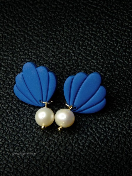 Roze Schelpoorbellen met Parel van Aurora Creation