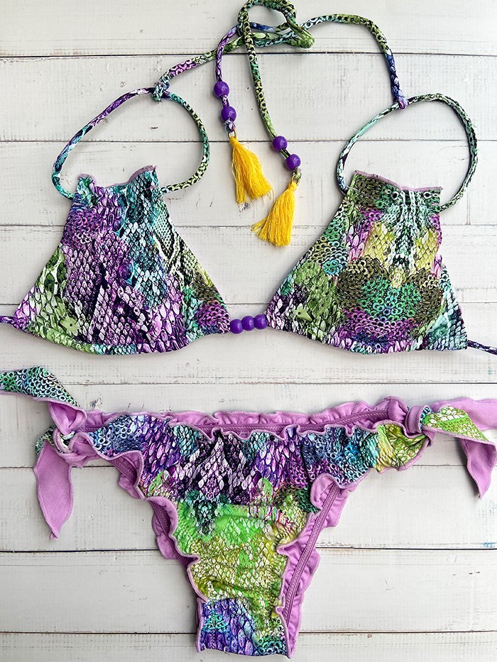 Triangle Bikini Freaky Snake van Vitamins by Vacanze Italiana Triangle Bikini Freaky Snake van Vitamins by Vacanze Italiana