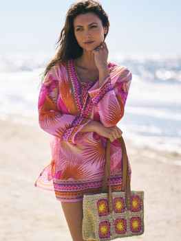 Beautiful tote bag with over the shoulder leather look straps by Pia Rossini Resortwear 2
