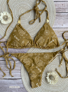 Lovely bikini in caramel color with gold-coated jewelry by Mystical